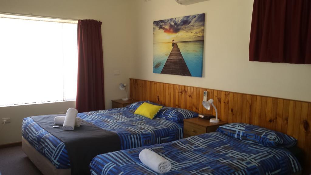 Kadina Village Motel Buitenkant foto